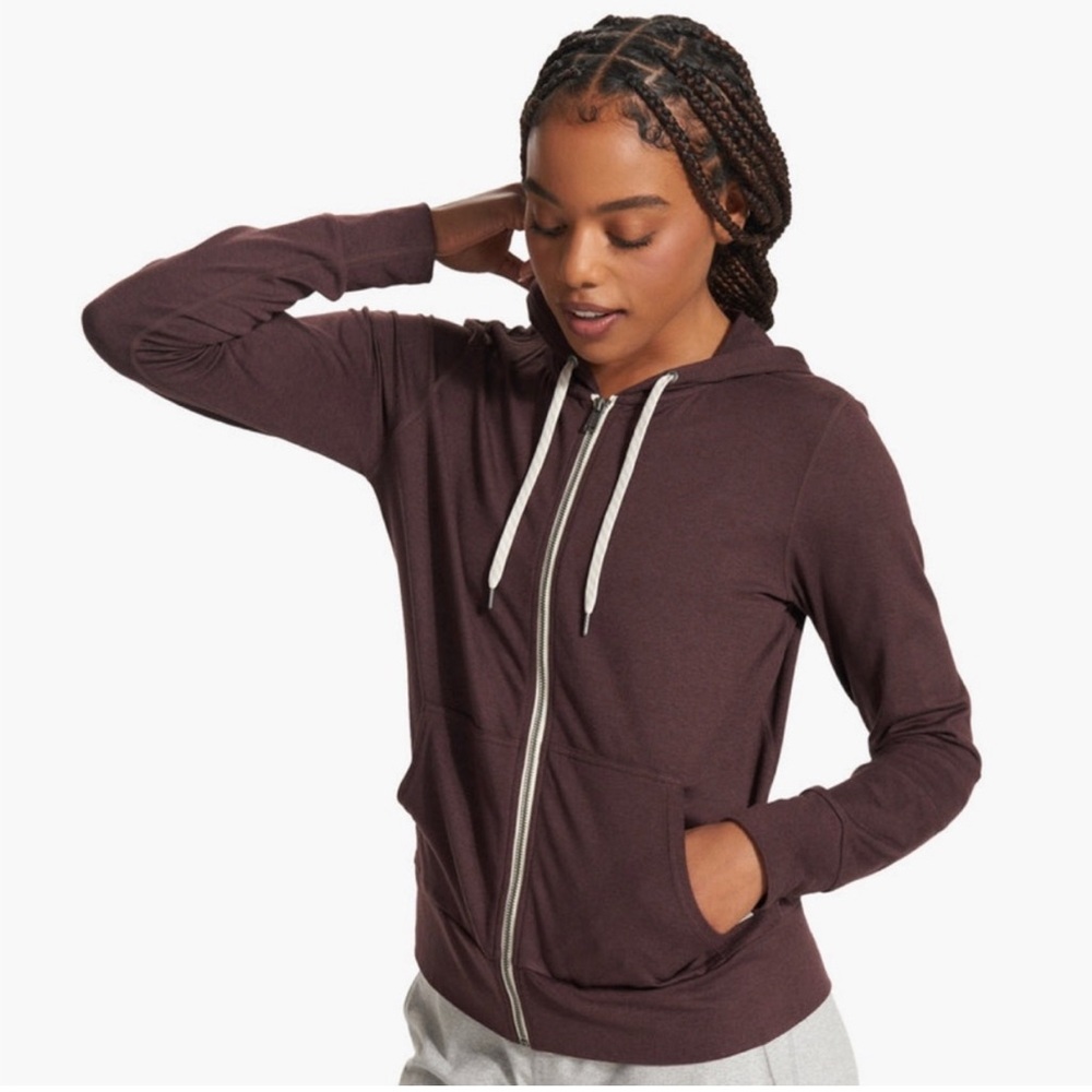 NWOT Vuori Halo Performance 2.0 Hoodie in Heather Maroon